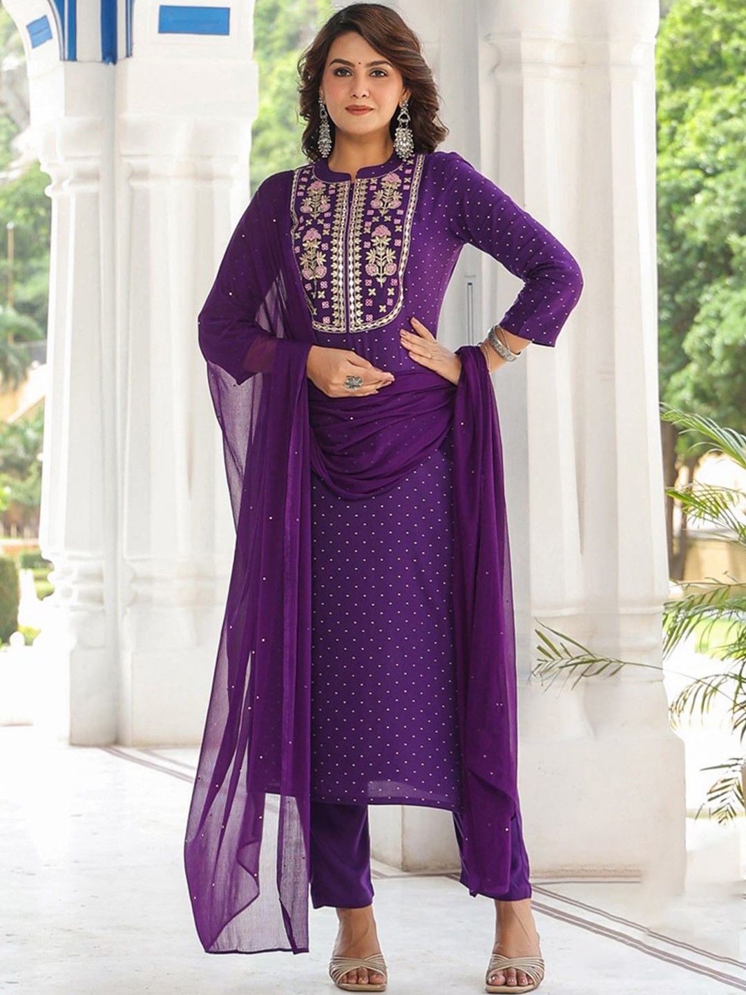 

Anni Designer Floral Yoke Design Regular Straight Kurta with Trousers & Dupatta, Purple