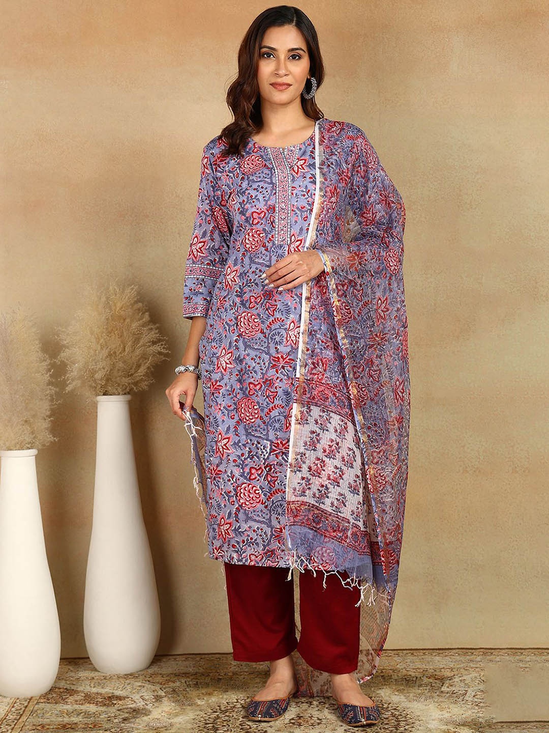 

Tahiliya Floral Printed Pure Cotton Straight Kurta, Lavender