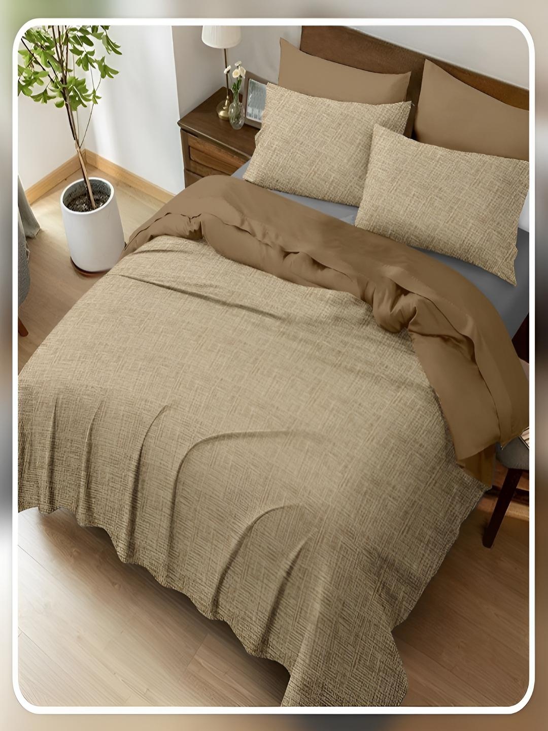 

tundwal's Beige & Brown 400 TC King Bedsheet with 2 Pillow Covers