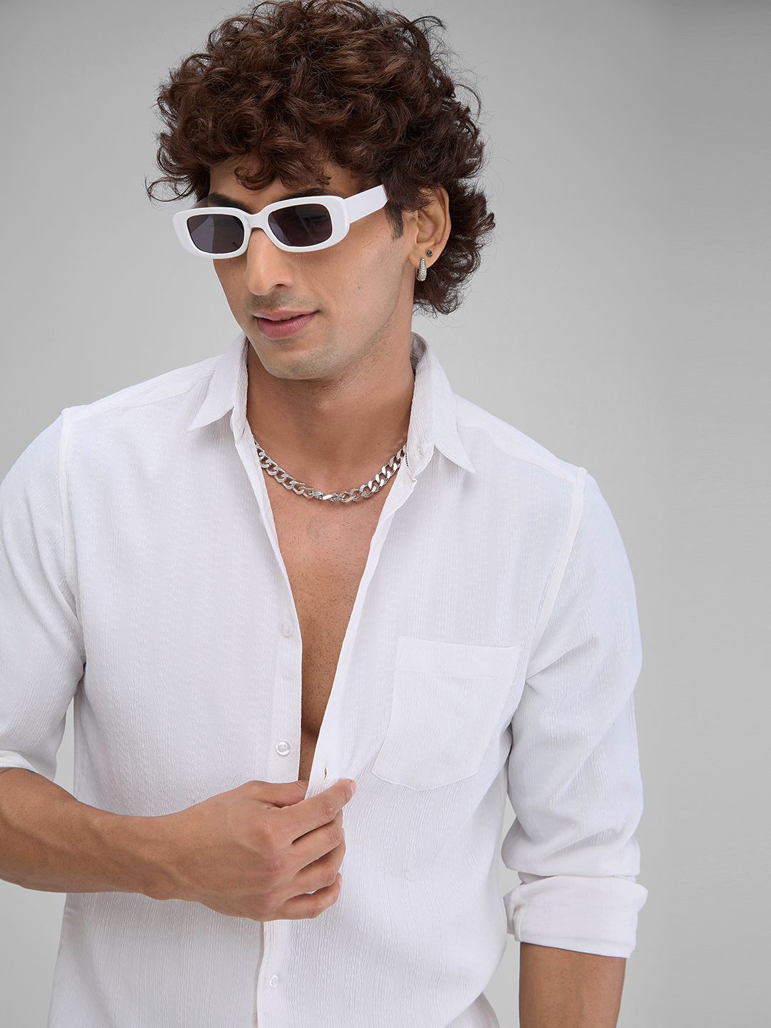 

VASTRADO Men Classic Cutaway Collar Textured Slim Fit Casual Shirt, White