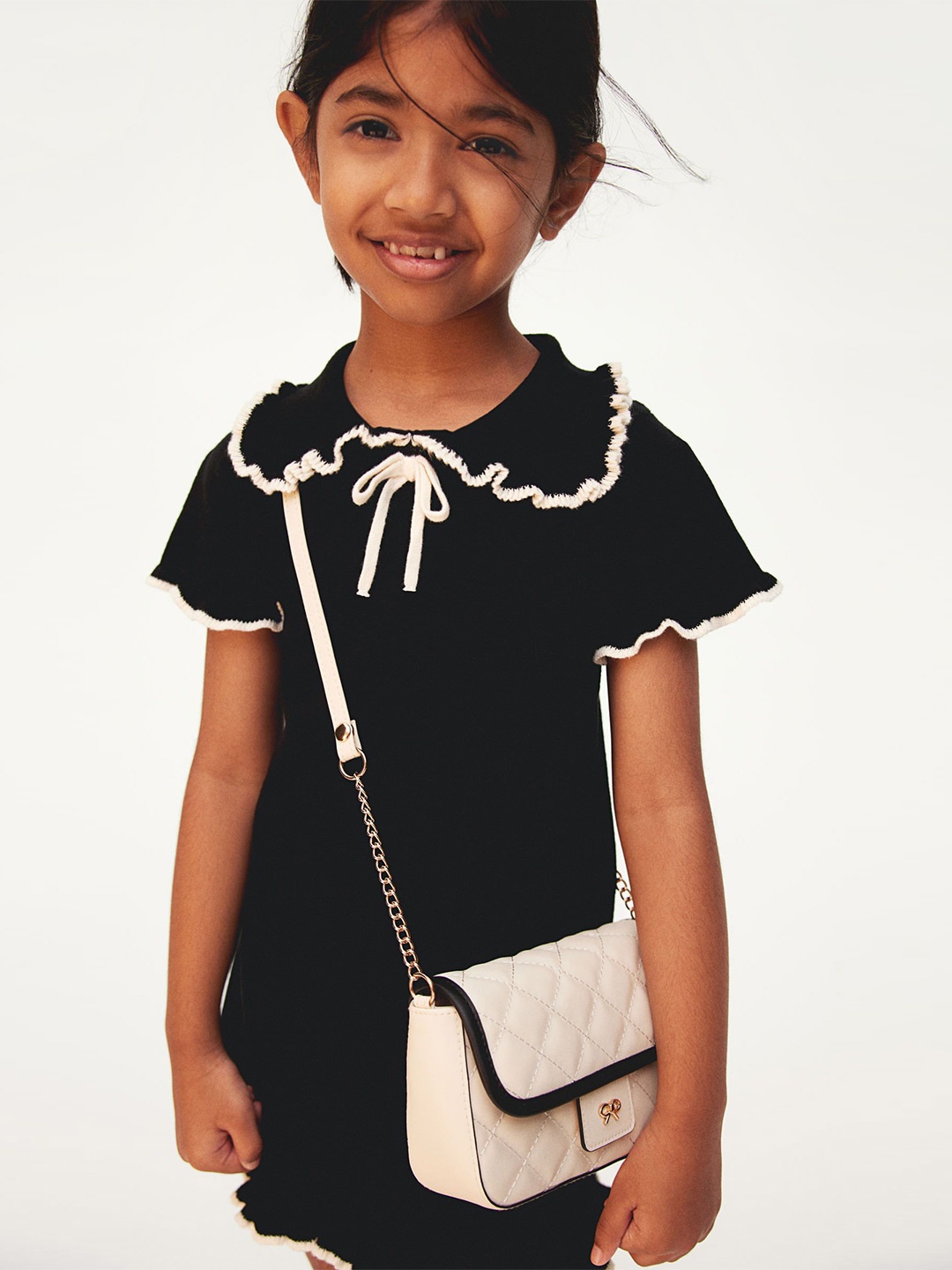 

H&M Girls Frill-Trimmed Fine-Knit Dresses, Black