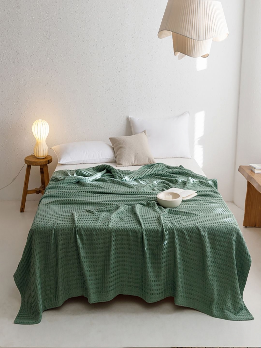 

JC HOME Green Geometric Printed AC Room 300 GSM Cotton Single Bed Quilt