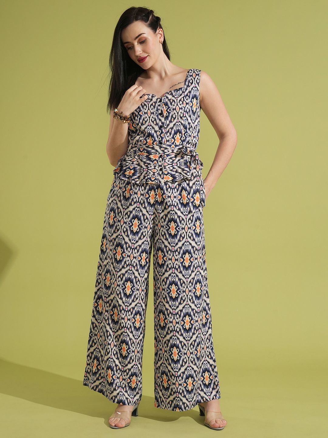 

Globus Printed Top With Trousers, Blue