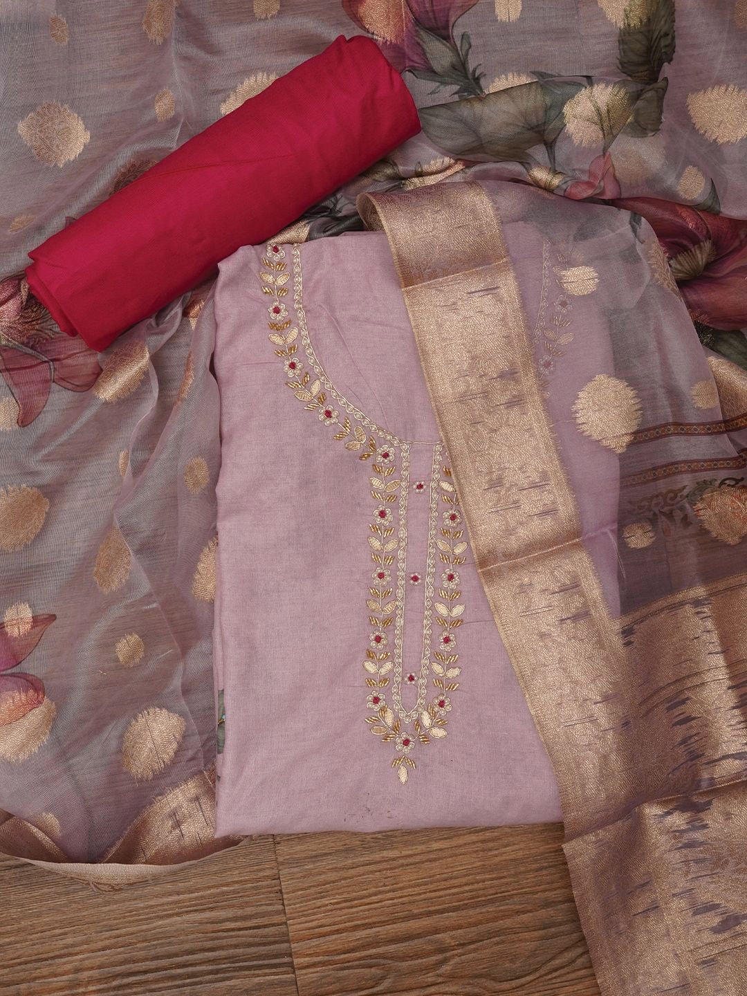 

Jaipur Kurti Embellished Floral Printed Cotton Blend Dress Material with Dupatta, Pink