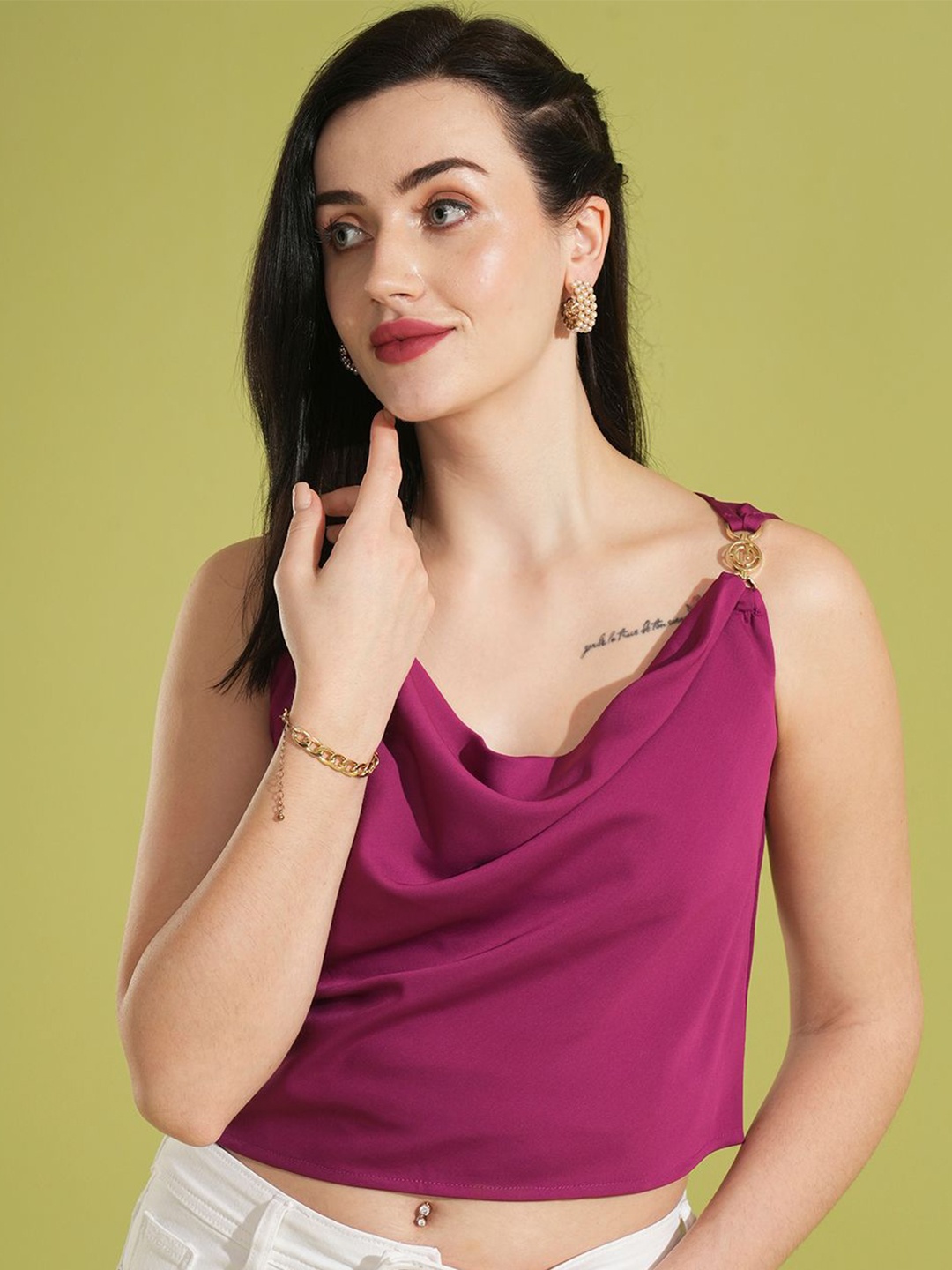 

Globus Women Solid Cowl Neck Top, Burgundy