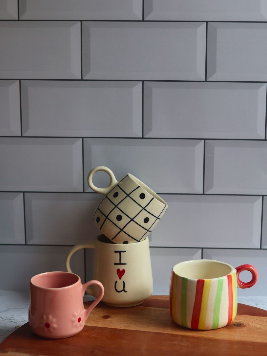 

WEAVING HOMES Vibrant Edition White & Pink 4 Pieces Printed Ceramic Glossy Mugs 230ml each