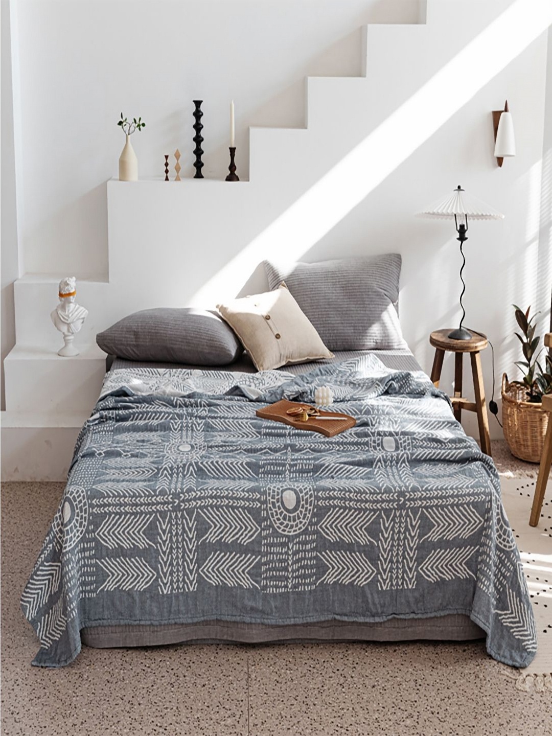 

JC HOME Grey & White Geometric 350 GSM AC Room Pure Cotton Double Bed Quilt