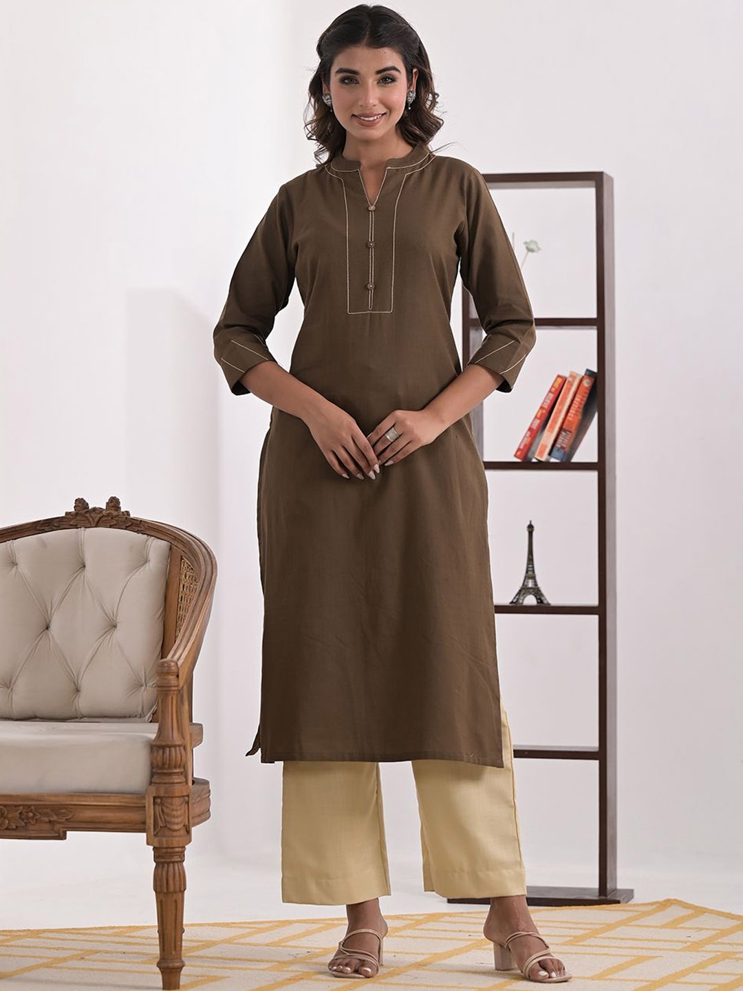 

ARAVALII Mandarin Collar Cotton Straight Kurta, Brown