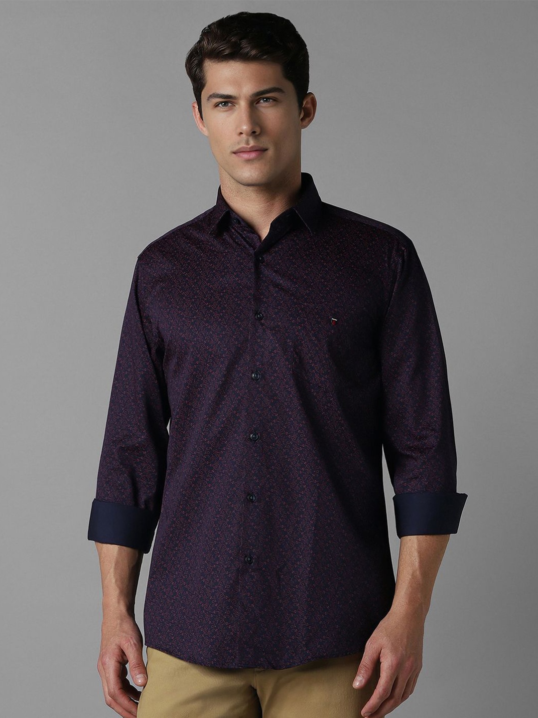 

Louis Philippe Sport Men Spread Collar Micro Ditsy Printed Cotton Slim Fit Casual Shirt, Purple