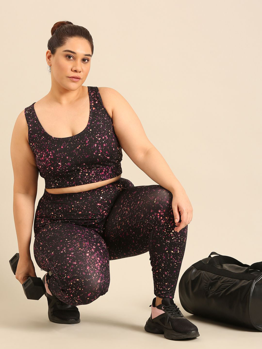 

The Pink Moon Plus size Printed Full Coverage Sports Bra, Black