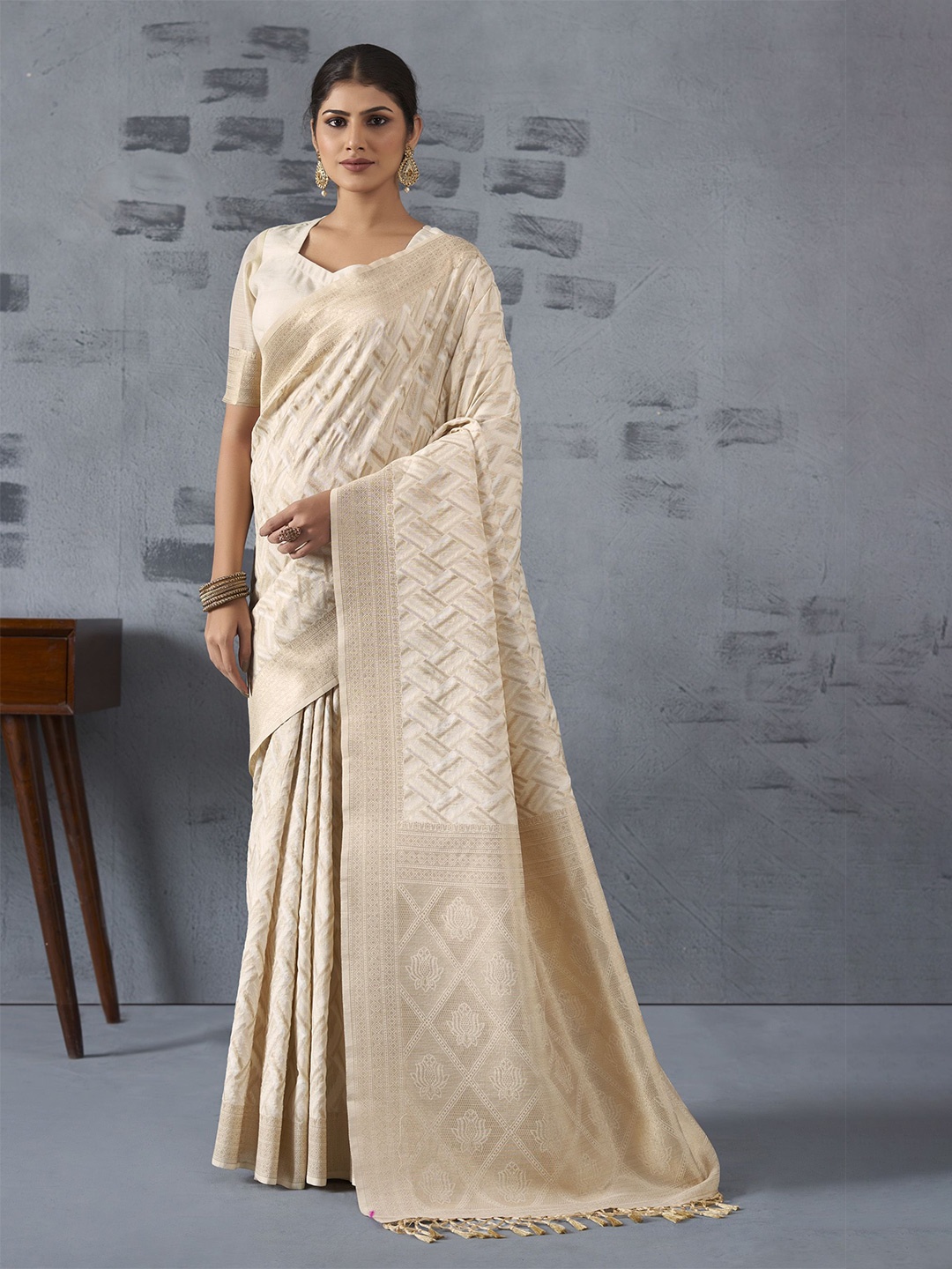 

Anouk Women Woven Design Zari Khadi Saree, Cream