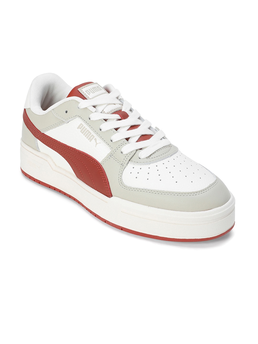 

Puma Unisex CA Pro Classic Colourblocked Leather Sneakers, White