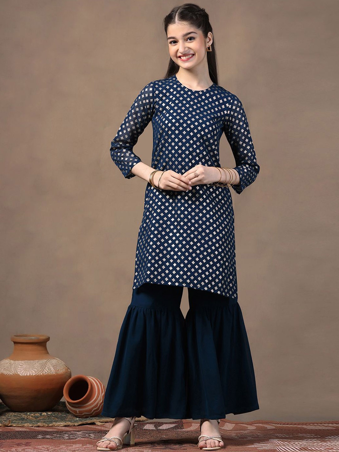 

FASHION DREAM Girls Floral Printed Georgette Straight Kurta with Sharara, Teal