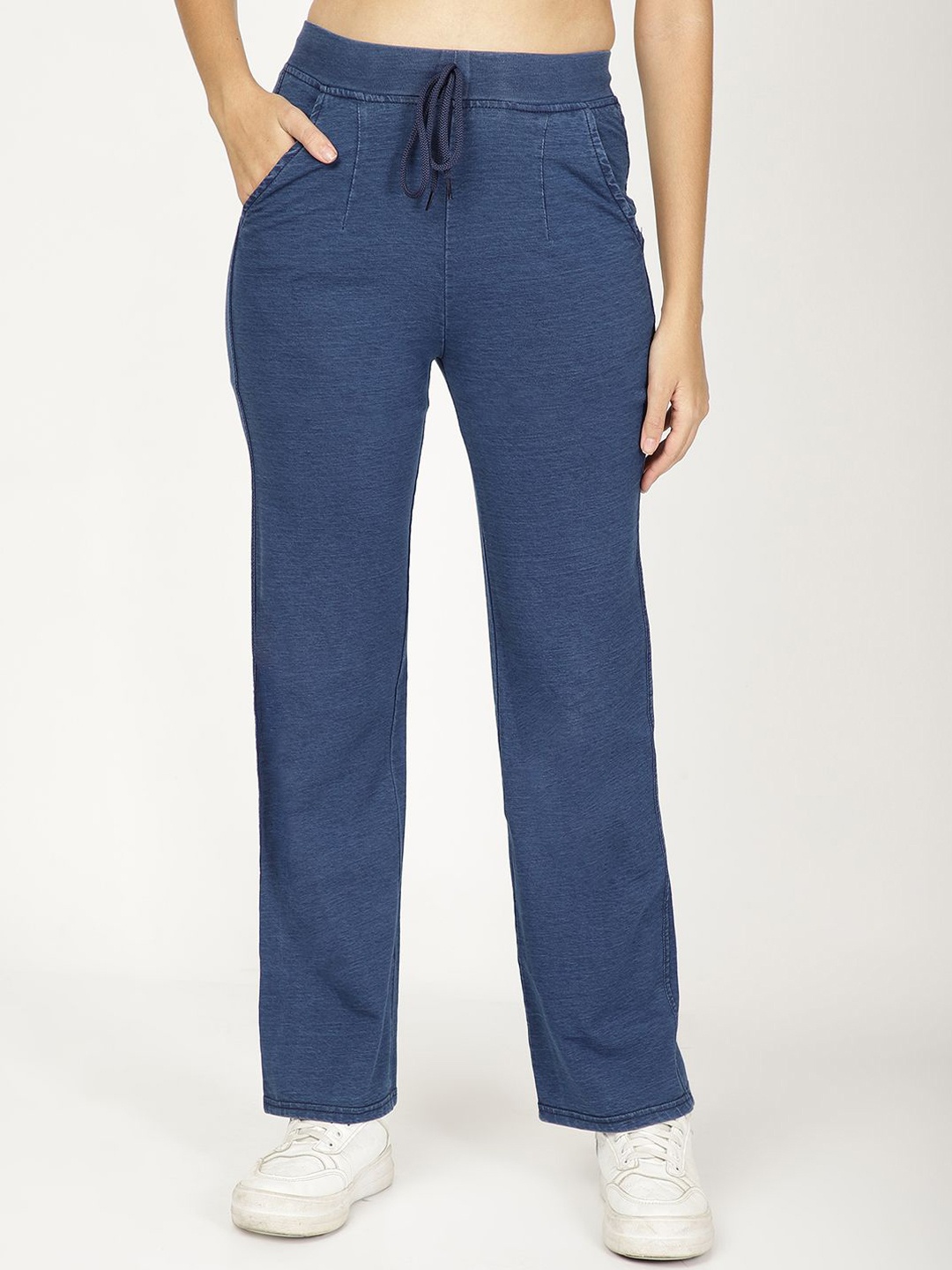 

FUTURO Women Classic High-Rise Trousers, Blue