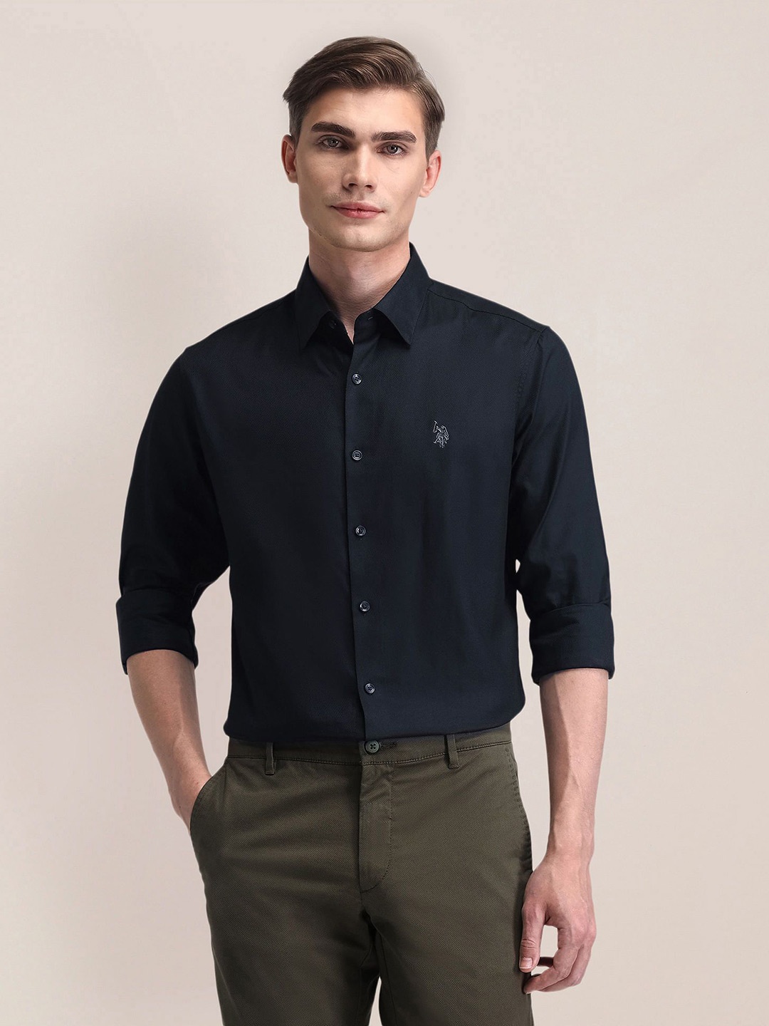 

U.S. Polo Assn. Men Classic Opaque Casual Shirt, Navy blue