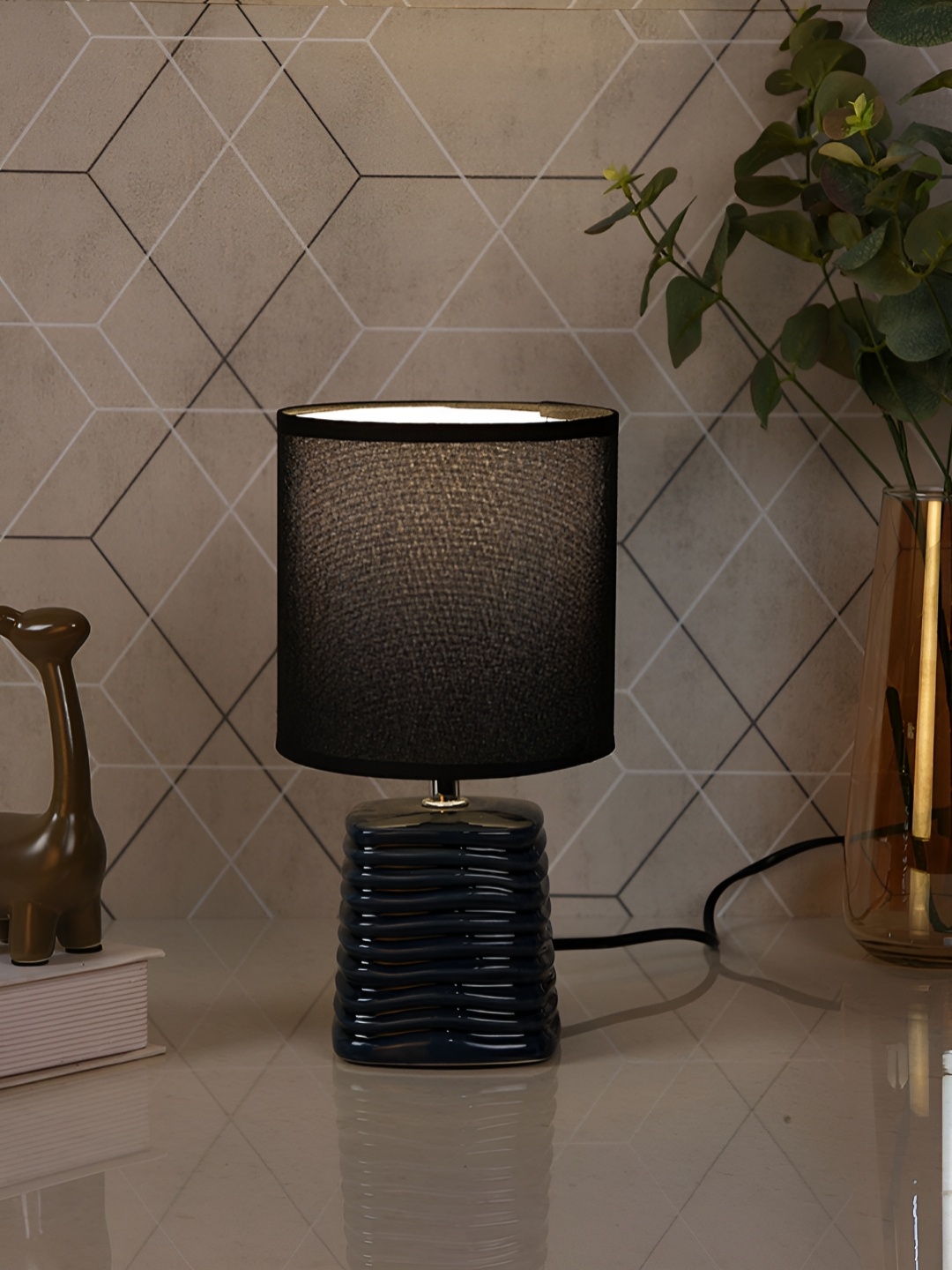 

TAYHAA Black Ceramic Quirky Cylindrical Shaped Table Lamp