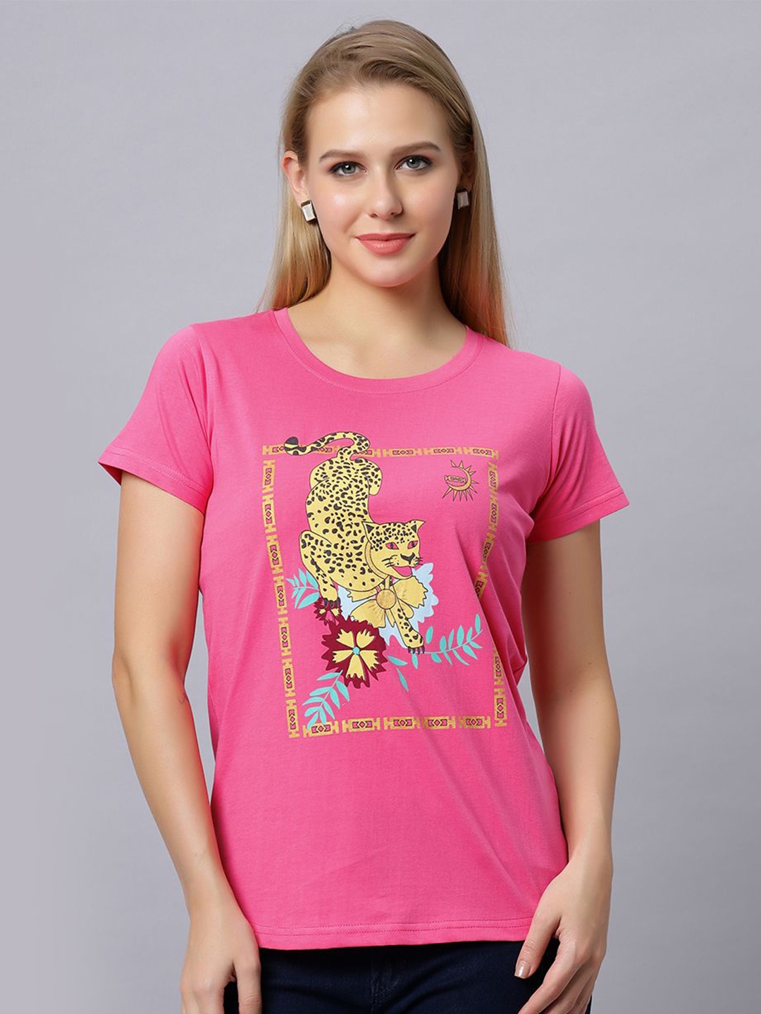 

Autumn Hues Women Animal Graphic Printed Cotton T-shirt, Pink