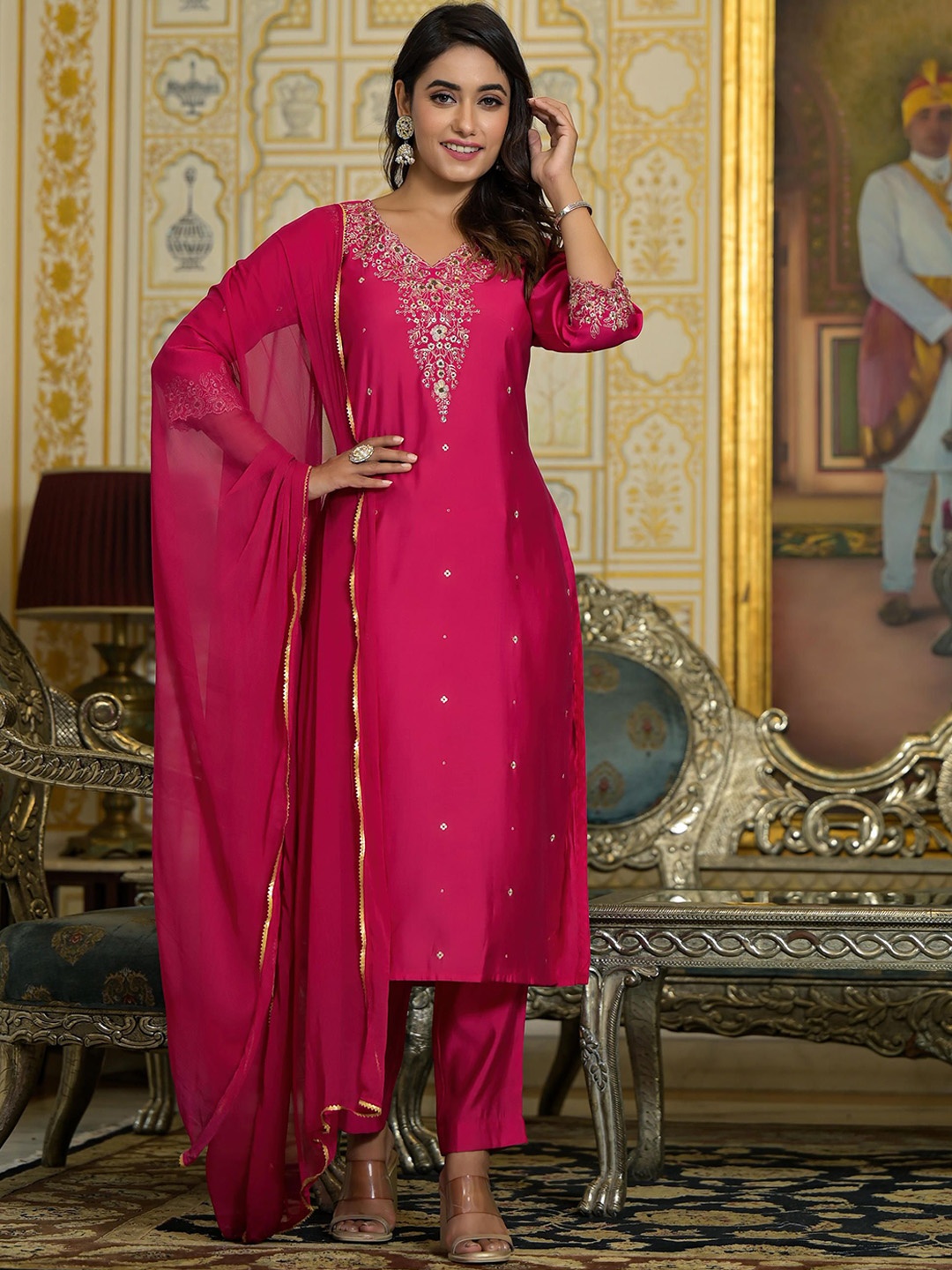 

Juniper Floral Embroidered V-Neck Straight Kurta With Trousers & Dupatta, Fuchsia