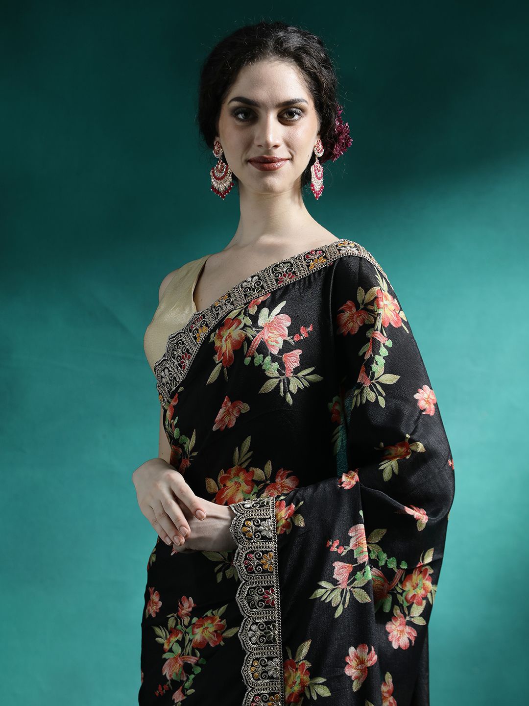 

Sangria Floral Printed With Embroidered Border Celebrity Saree, Black