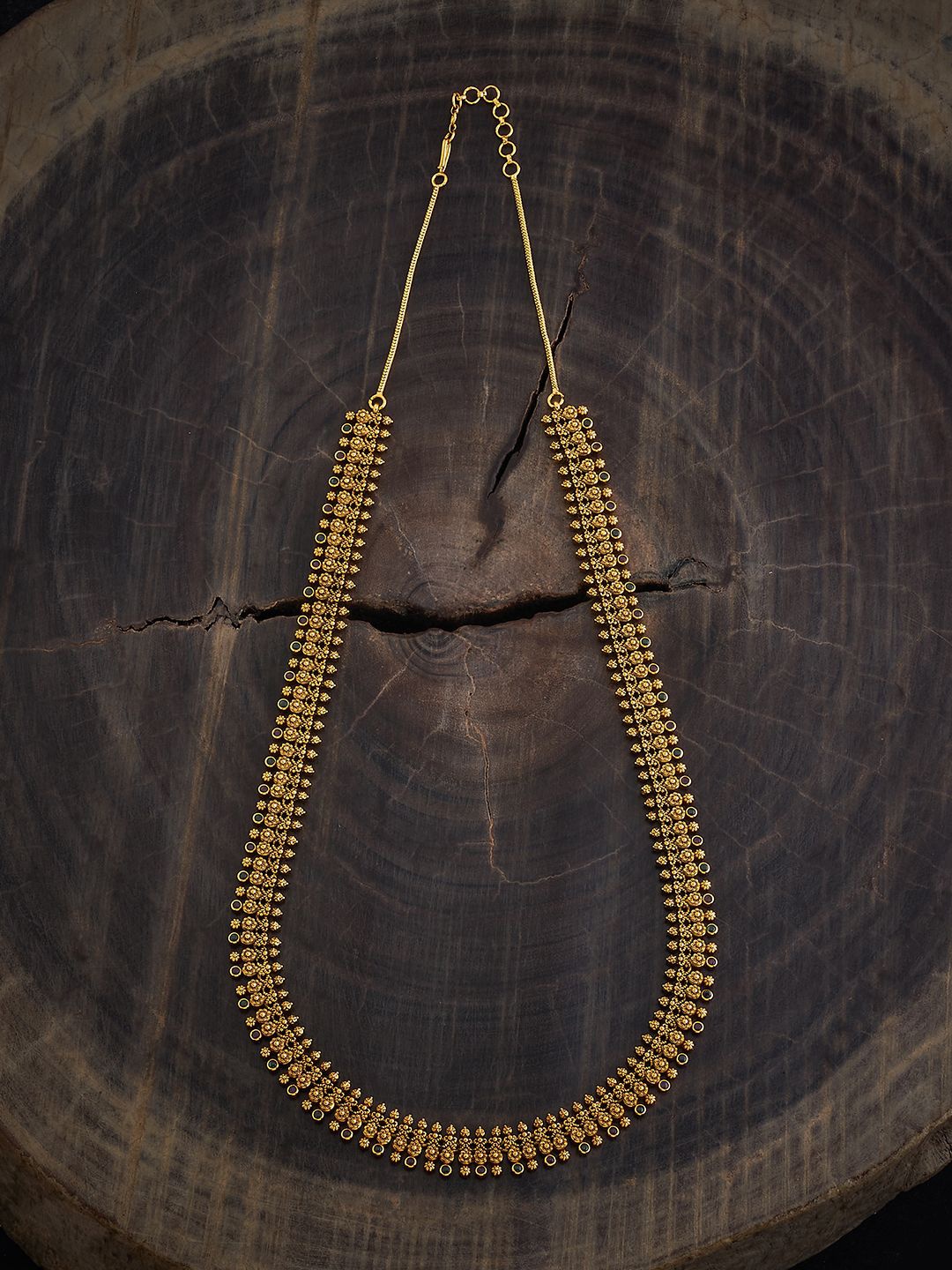 

Kushal's Fashion Jewellery Gold-Plated Stones Studded Chain