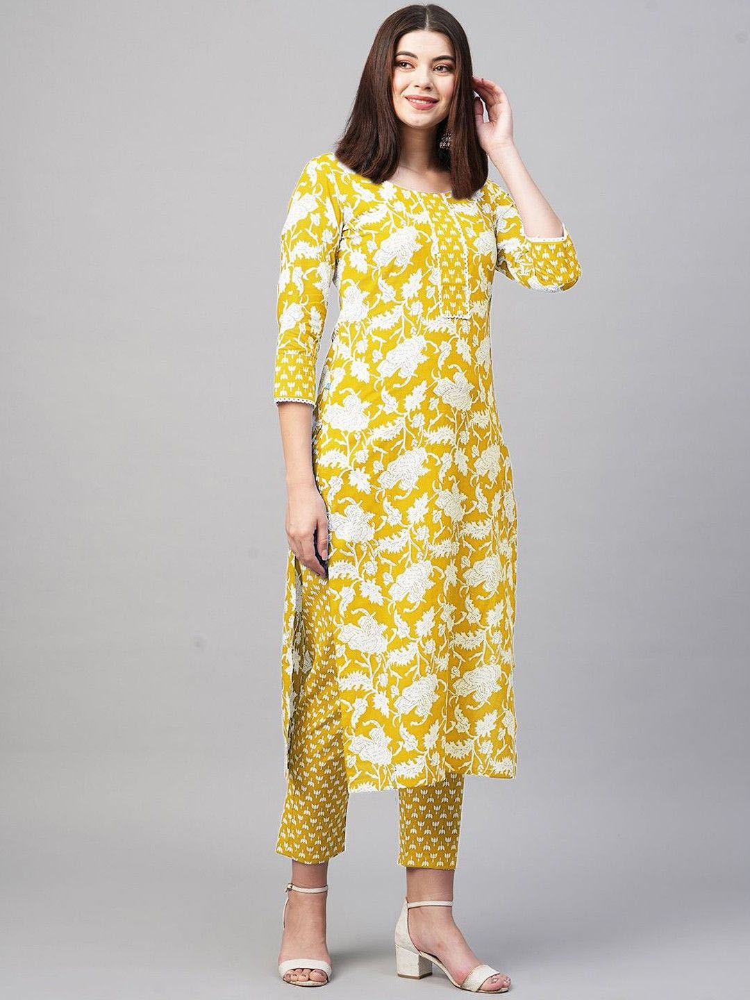 

Anni Designer Floral Printed Round Neck Straight Top with Trouser Co-Ords, Yellow