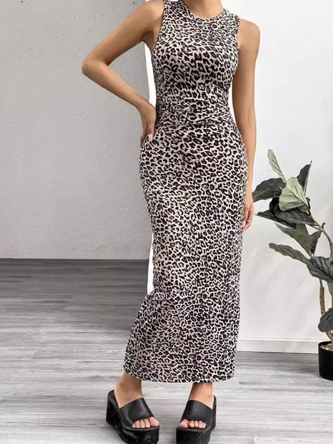 

StyleCast x Revolte Women Animal Print Bodycon Maxi Dress, Brown