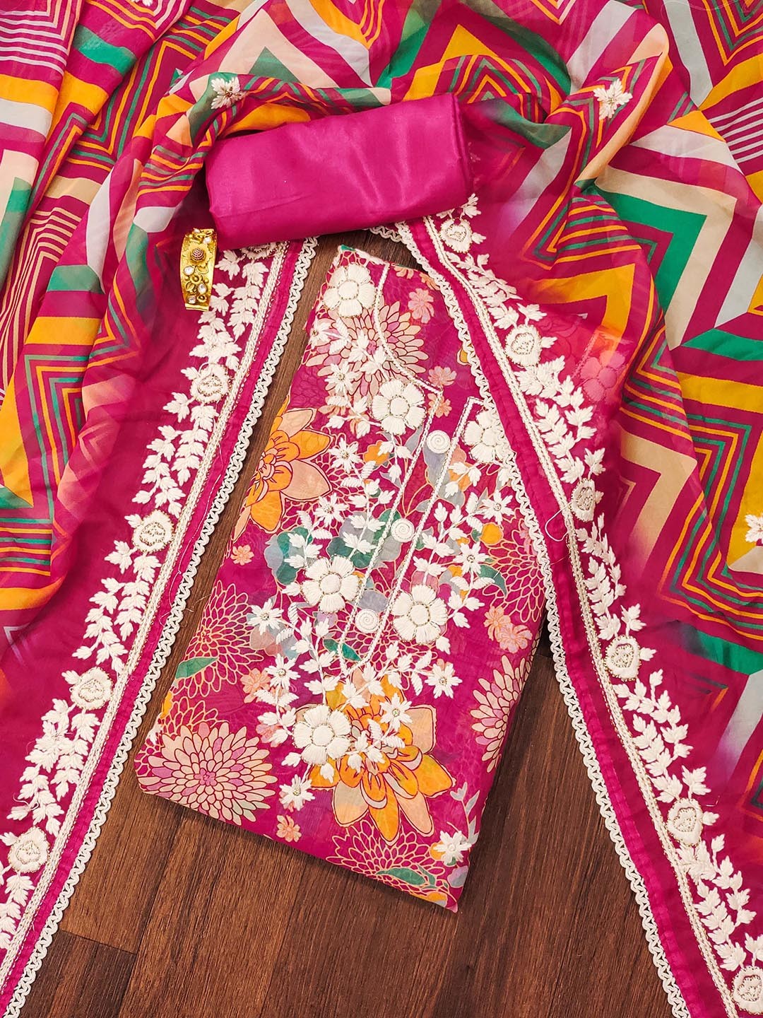 

Maroosh Floral Embroidered Unstitched Dress Material, Pink