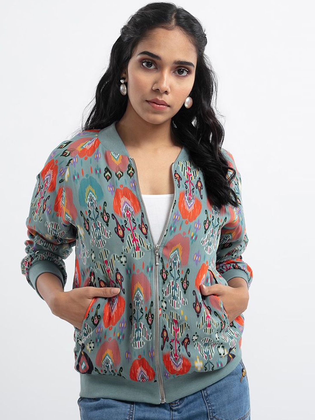 

PS PRET BY PAYAL SINGHAL Women Floral Printed Lightweight Anti Odour Jacket, Green