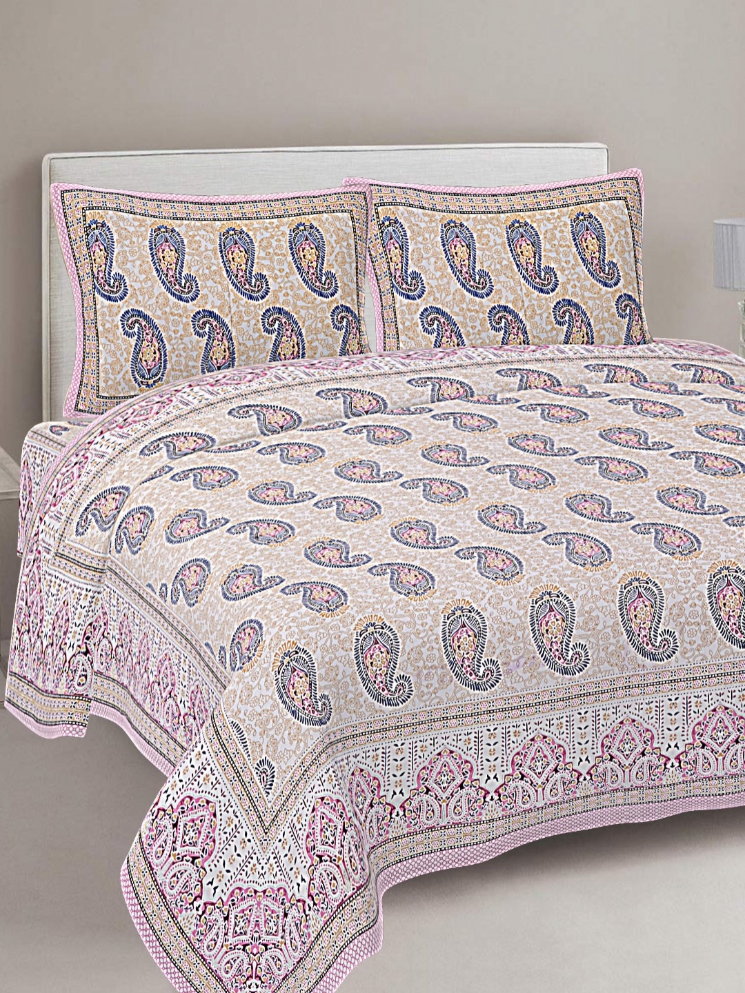 

FrionKandy Living Pink & Blue Printed Cotton 180 TC King Bedsheet With 2 Pillow Covers