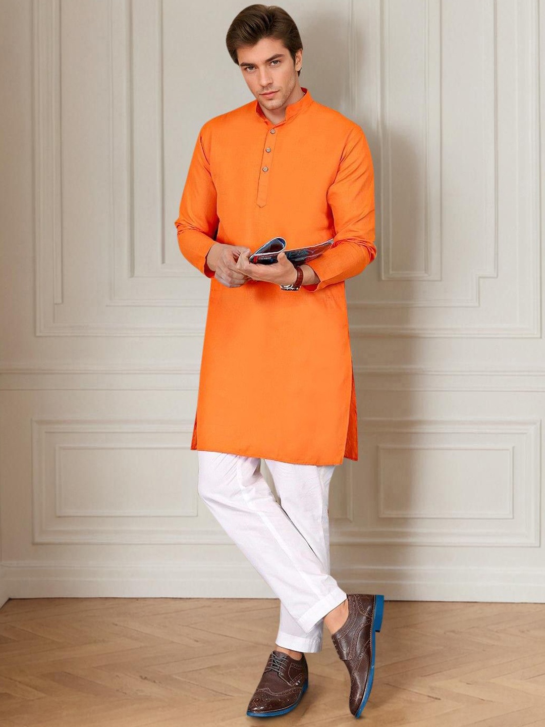 

Anouk Mandarin Collar Regular Kurta With Trousers, Orange