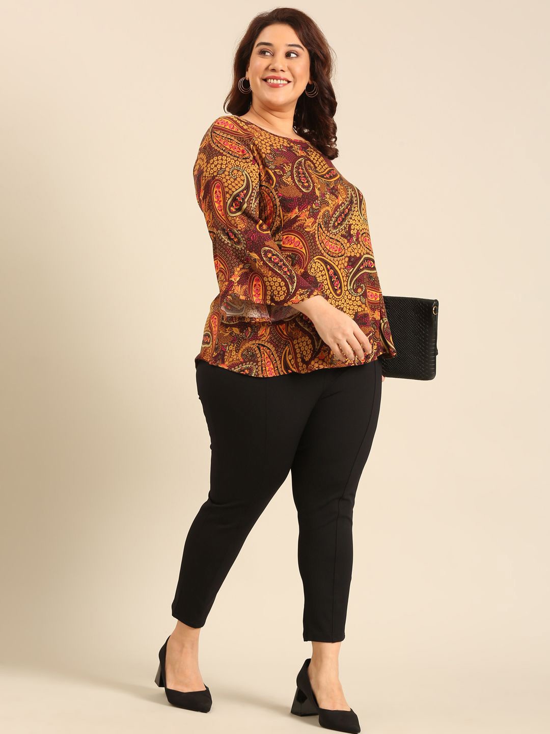

The Pink Moon Women Ethnic Motifs Printed Round Neck Plus Size Top, Maroon