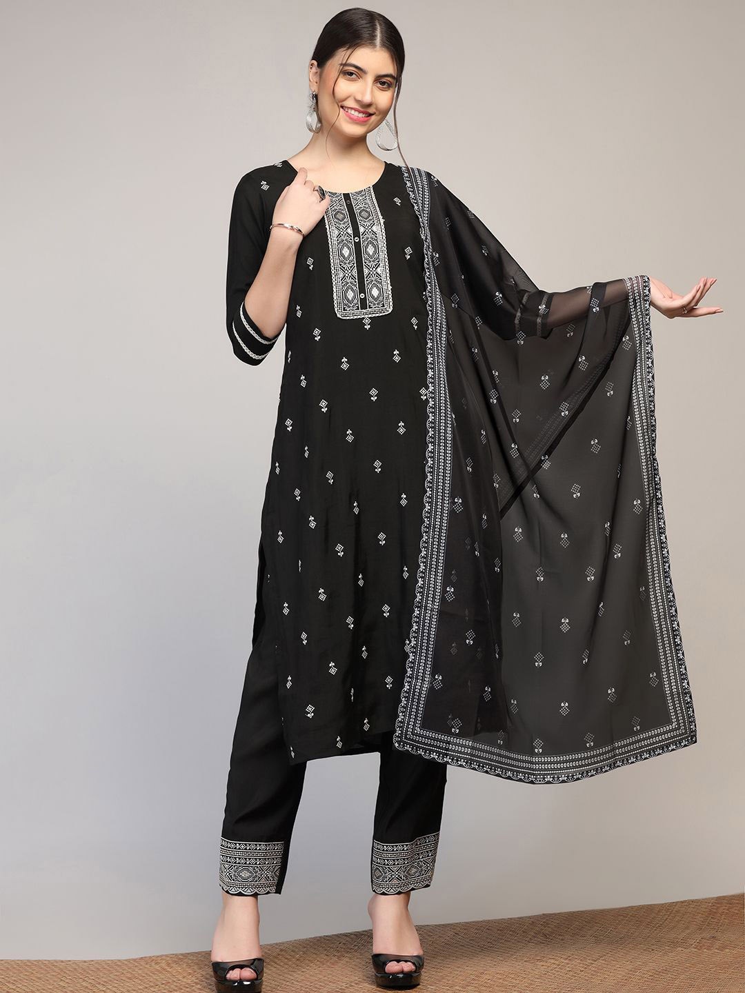 

FASHION DREAM Ethnic Motifs Embroidered Straight Kurta with Trousers & Dupatta, Black