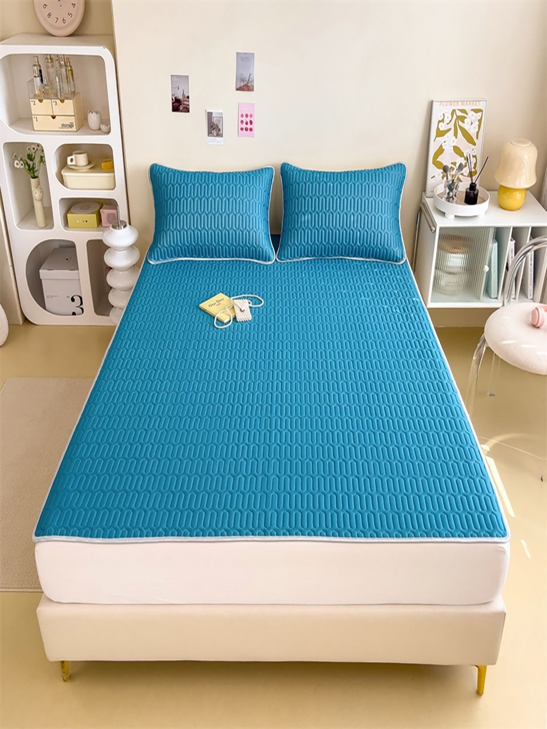 

JC HOME Blue Abstract 160 TC Fitted King Bedsheet with 2 Pillow Covers