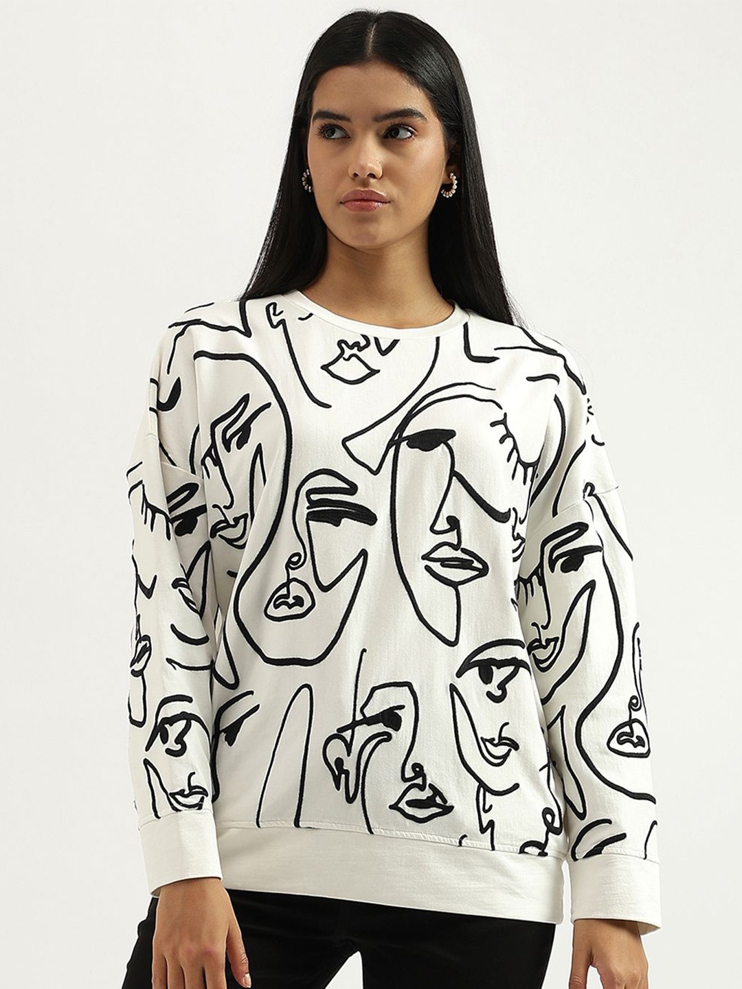 

United Colors of Benetton Women Graphic Printed Pure Cotton Sweatshirt, White