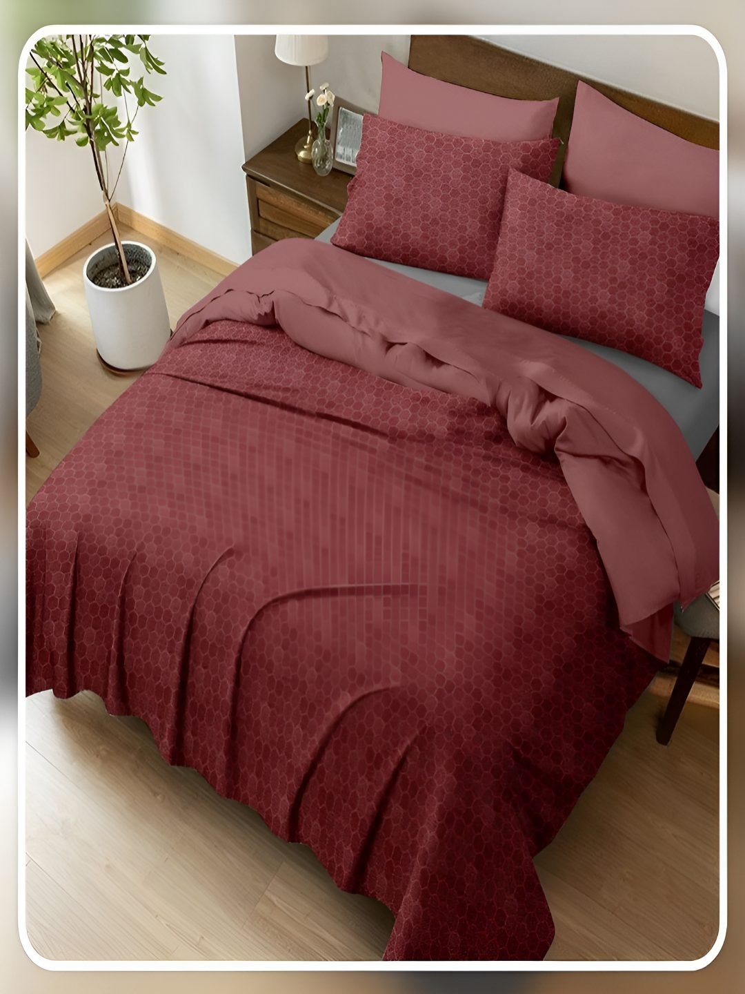 

tundwal's Maroon & Rose Geometric 400 TC King Bedsheet with 2 Pillow Covers