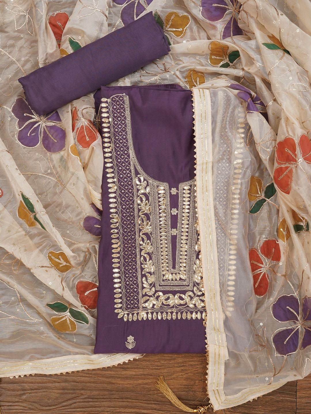 

Jaipur Kurti Handpainted Embroidered Pure Silk Dress Material with Dupatta, Lavender