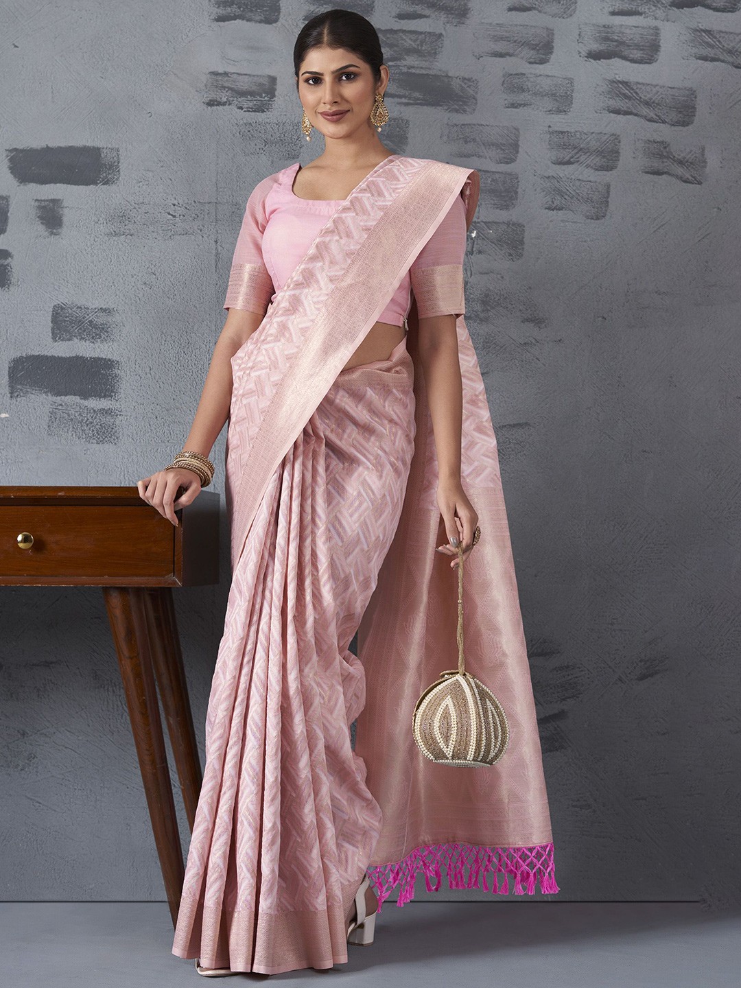 

Anouk Woven Design Zari Khadi Saree, Pink
