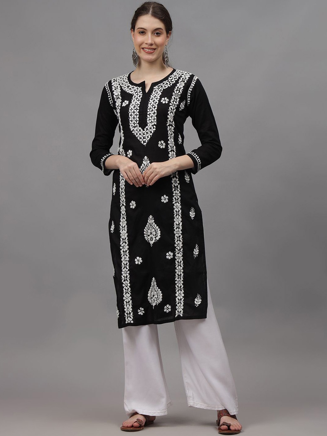 

Seva Chikan Ethnic Motifs Embroidered Cotton Chikankari Straight Kurta, Black