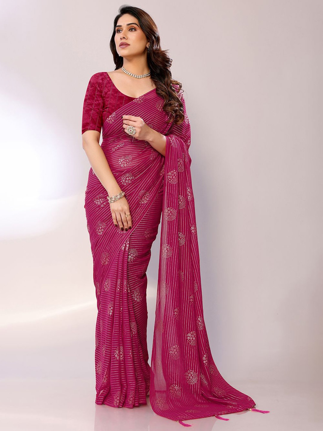 

FABMORA Striped Printed Mukaish Saree, Pink