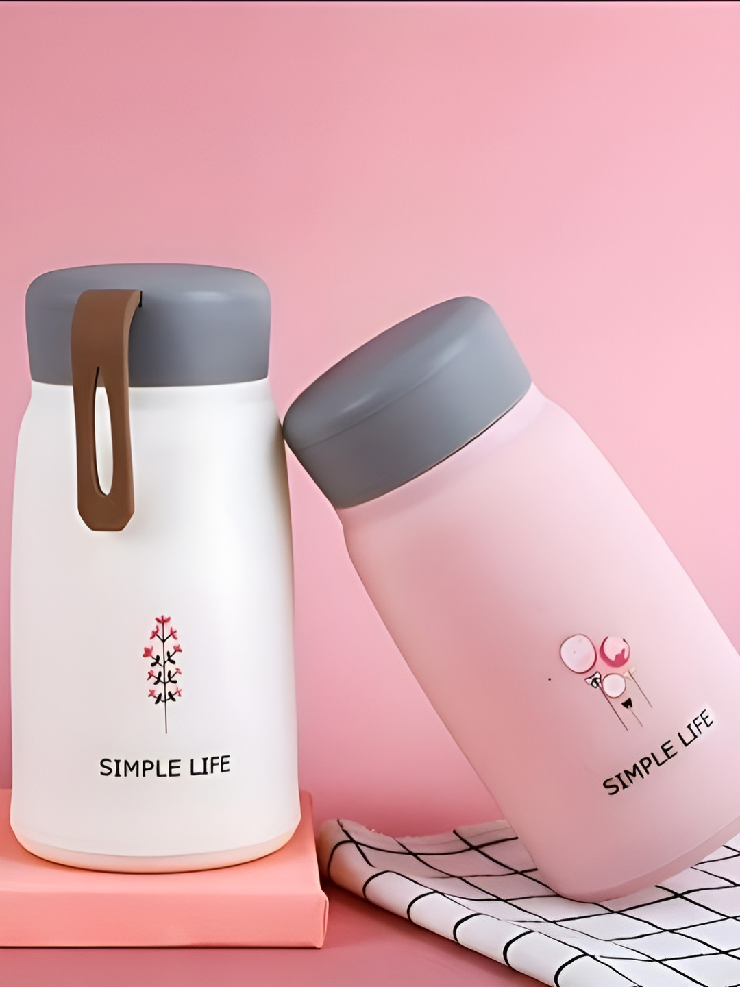 

WELOUR Pink & Blue 2 Pieces Floral Glass Water Bottle 350ml