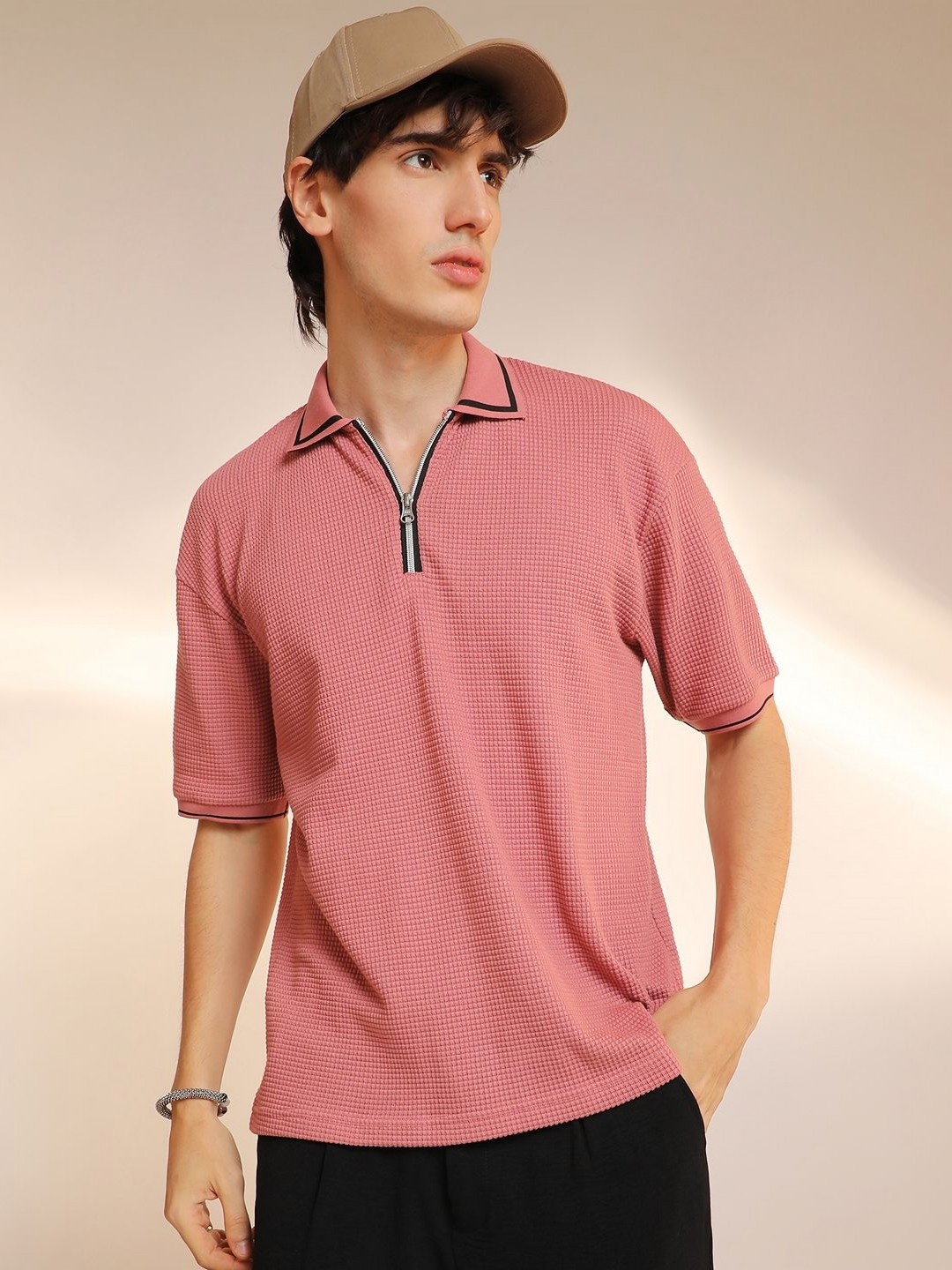 

Campus Sutra Men Solid Polo Collar Cotton T-shirt, Pink