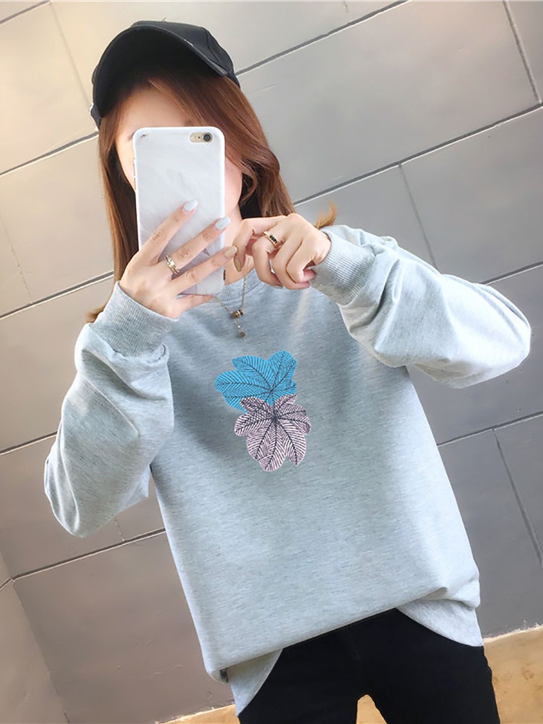 

StyleCast x Revolte Floral Printed Cotton Longline Sweatshirt, Grey