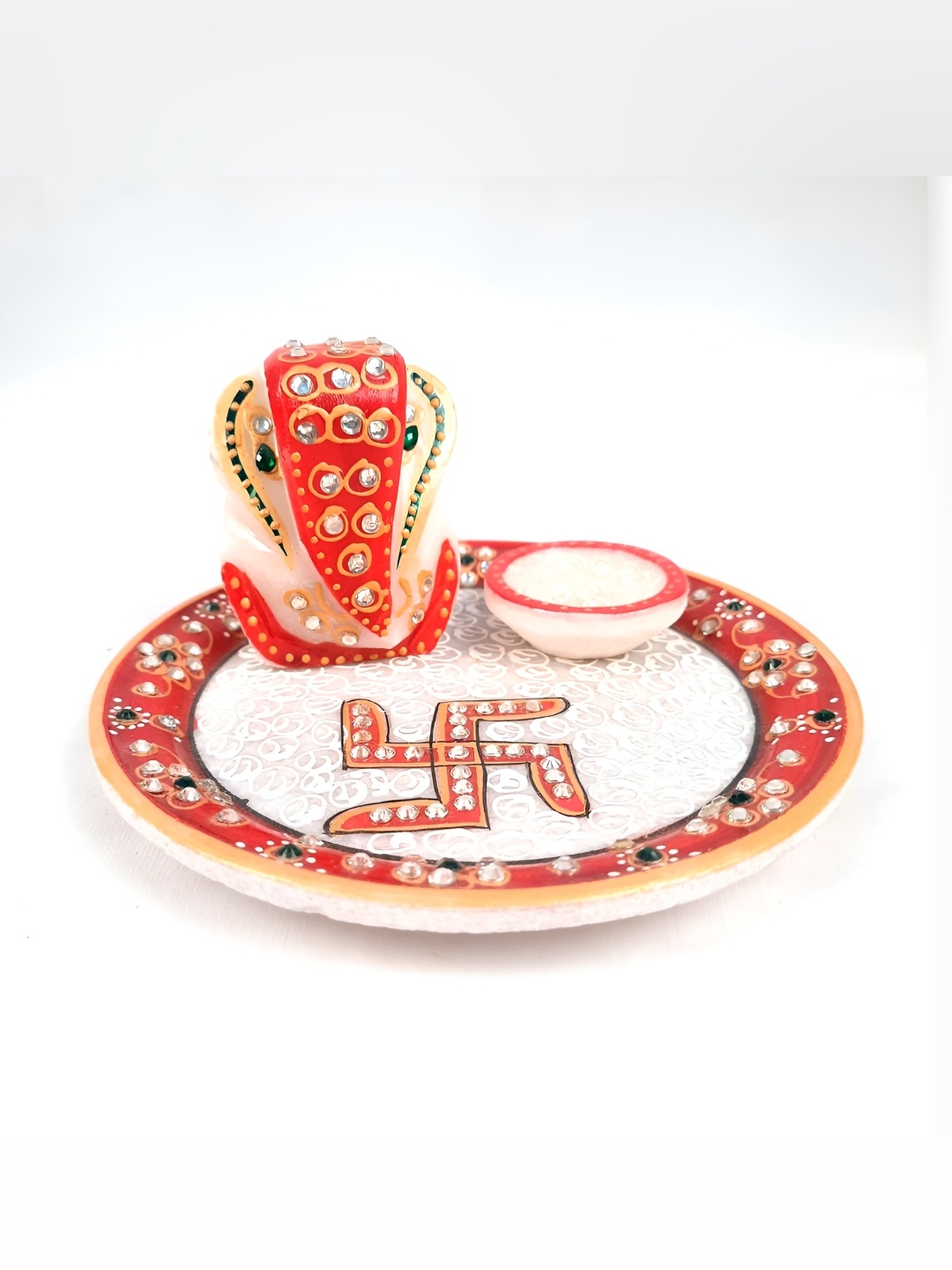

apka mart Red & White Textured Marble Pooja Thali With Ganesh Statue & Diya