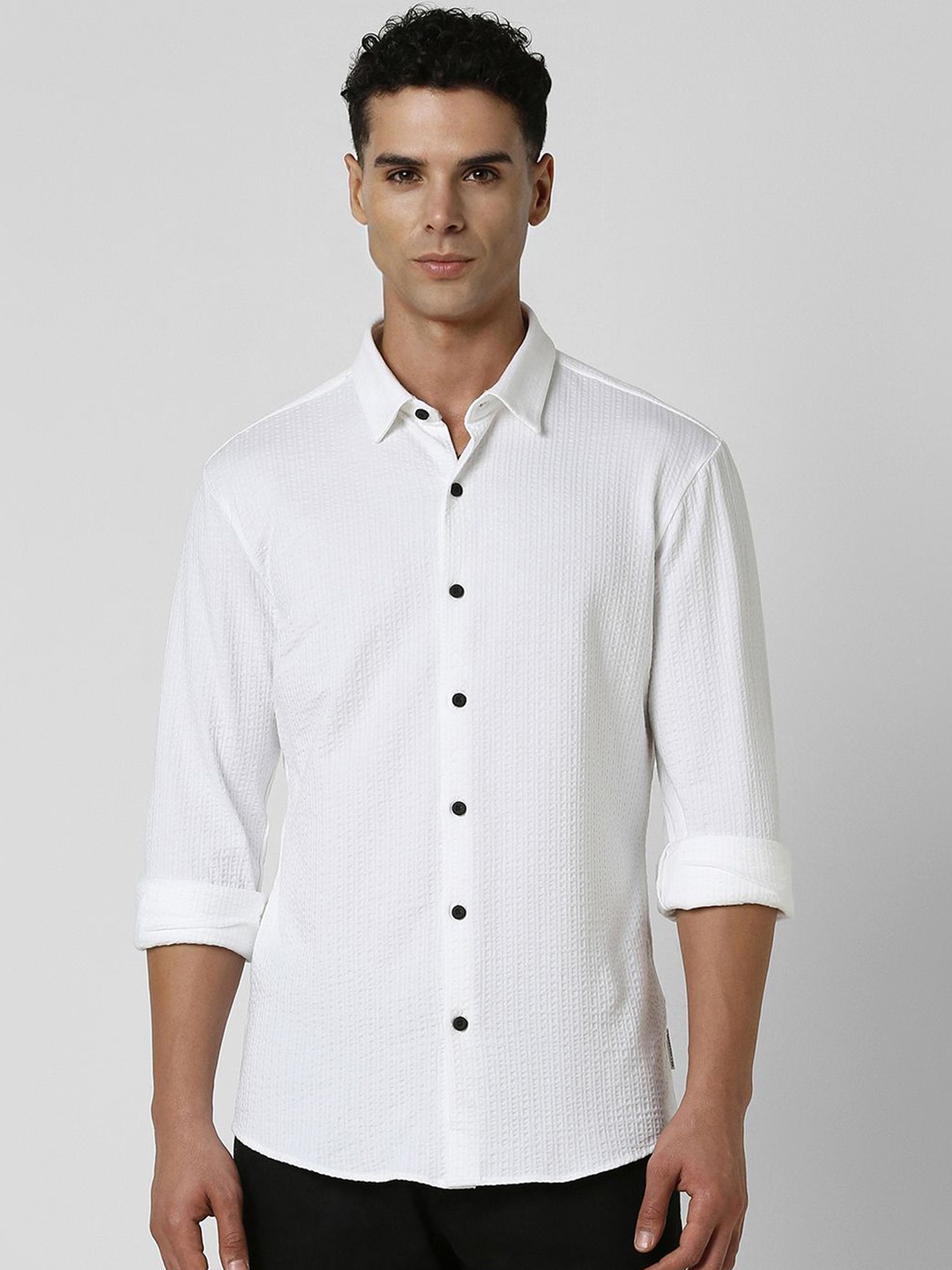 

V Dot Men Slim Fit Opaque Party Shirt, White