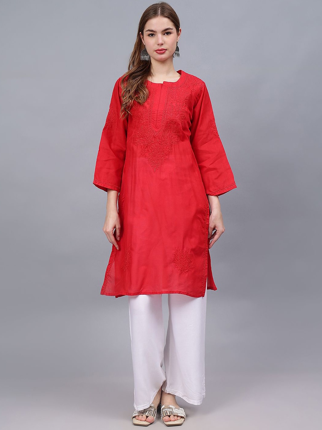 

Seva Chikan Ethnic Motifs Embroidered Chikankari Straight Kurta, Red