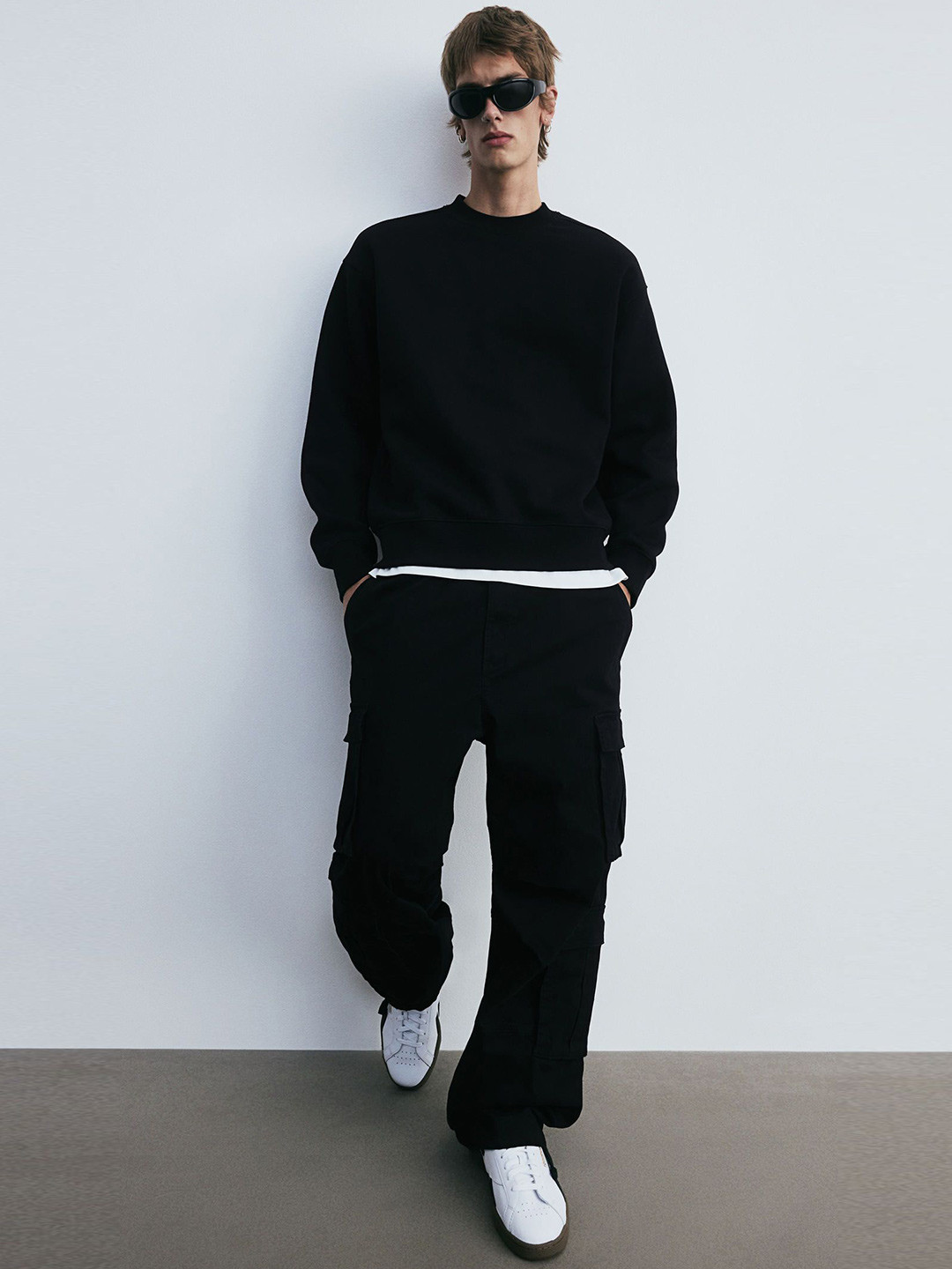 

H&M Loose Fit Sweatshirts, Black