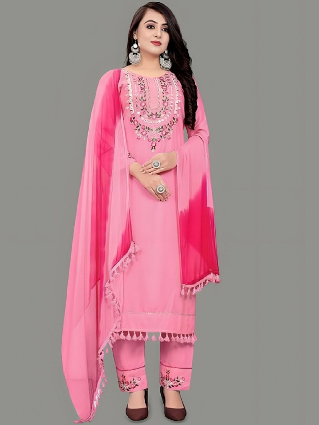 

Aika Floral Yoke Design Regular Straight Kurta With Trousers & Dupatta, Pink