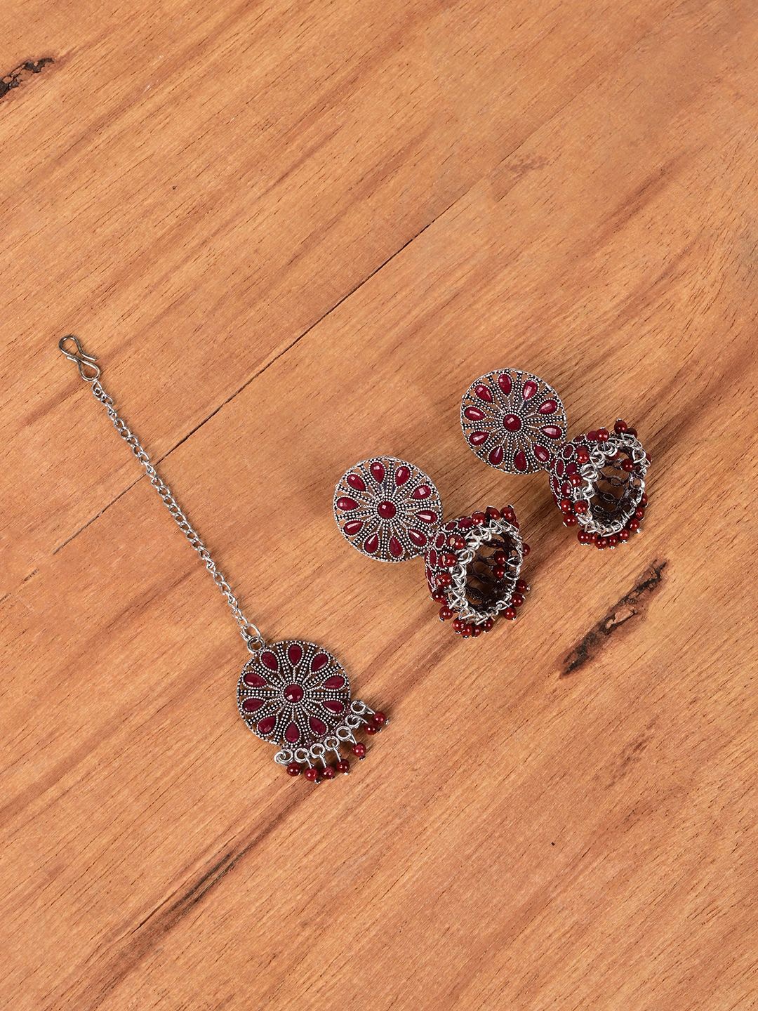 

Keviv Silver-Plated Maang Tika & Earrings, Maroon