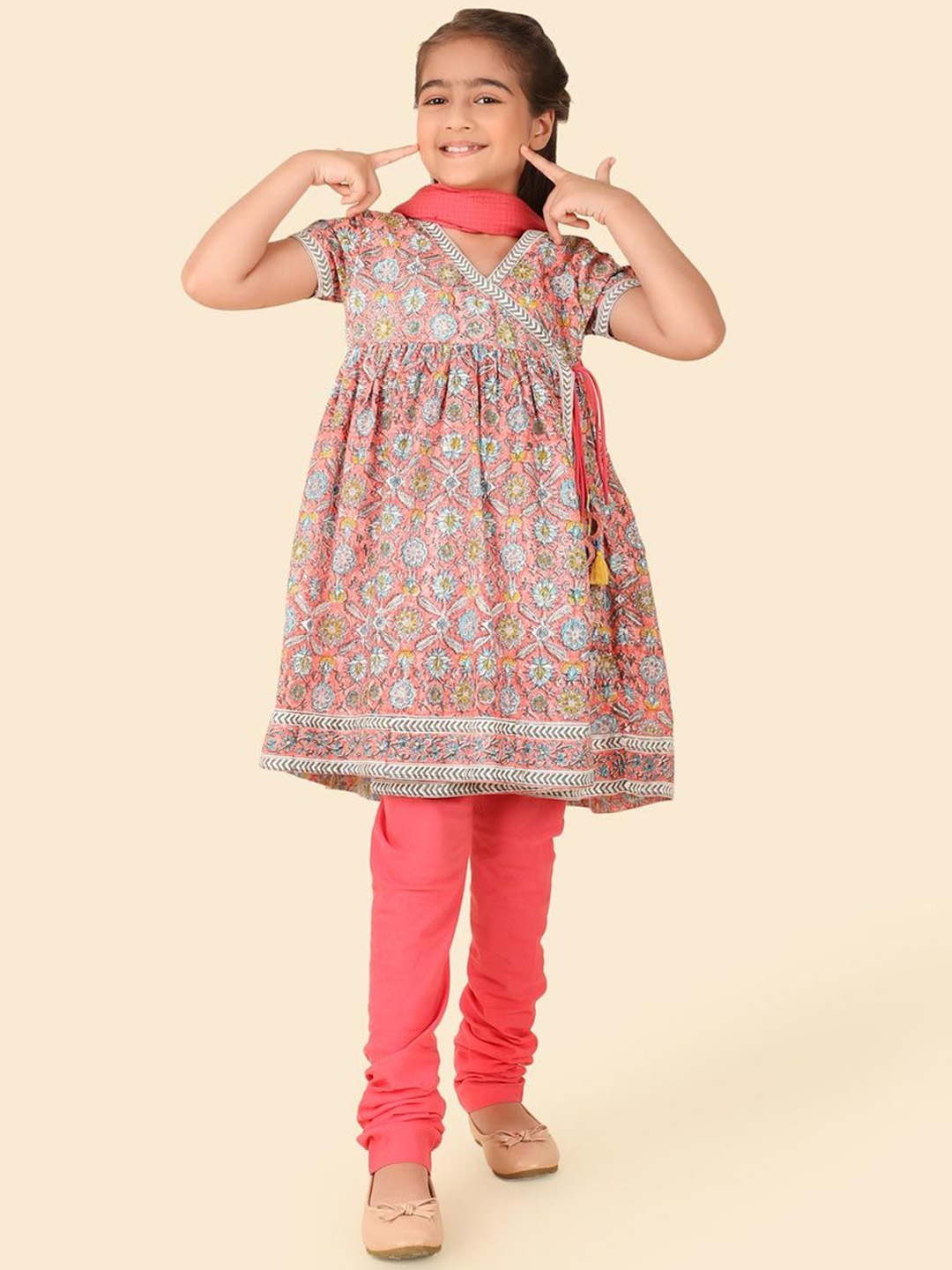 

Fabindia Girls Ethnic Motifs Printed Pure Cotton Angrakha Kurta with Churidar & Dupatta, Pink