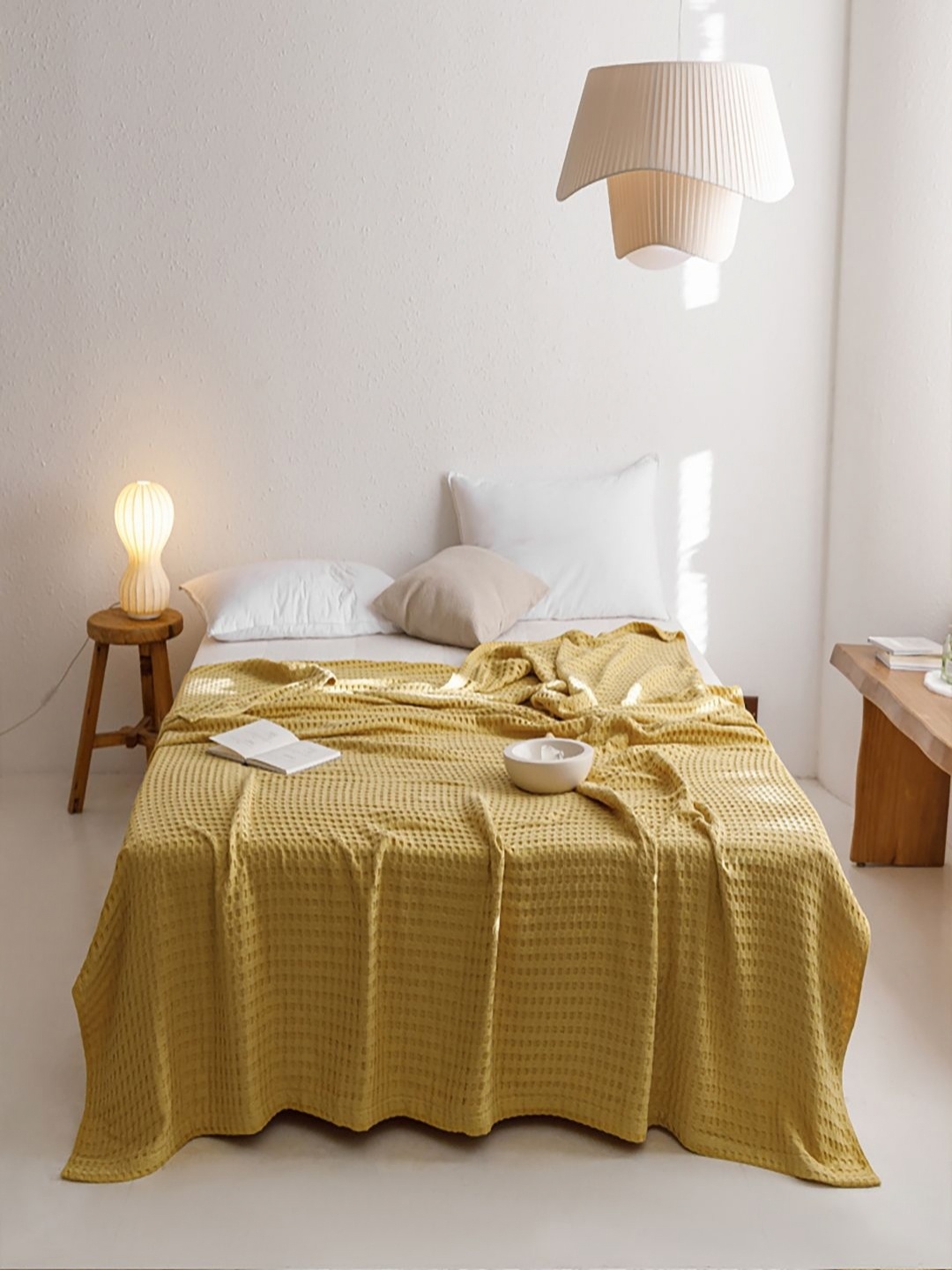 

JC HOME Yellow Self Design 300 GSM AC Room Pure Cotton Double Bed Quilt